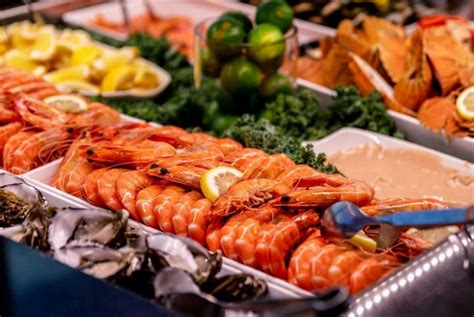 buffets in surfers paradise